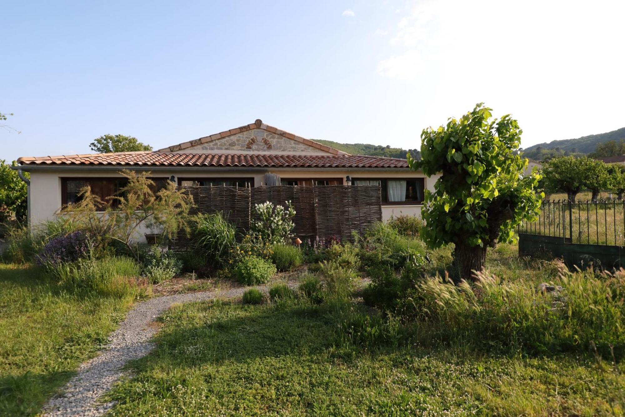 La Gourmandine Hotel Courry Luaran gambar